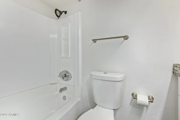 $175,000 | 3601 West Tierra Buena Lane, Unit 271, Phoenix, AZ 85053