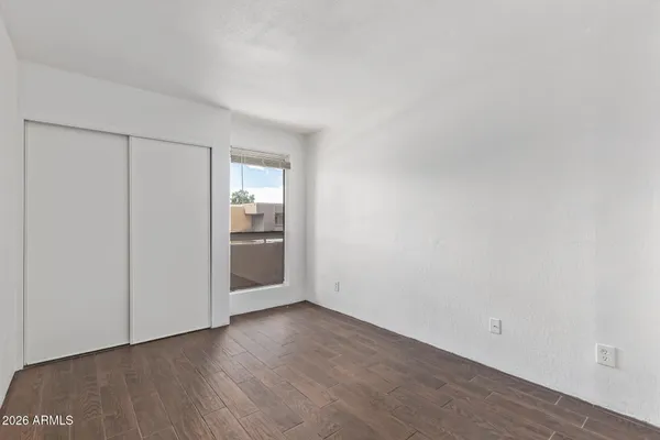 $175,000 | 3601 West Tierra Buena Lane, Unit 271, Phoenix, AZ 85053