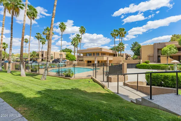 $175,000 | 3601 West Tierra Buena Lane, Unit 271, Phoenix, AZ 85053