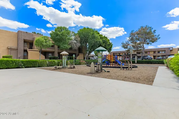 $175,000 | 3601 West Tierra Buena Lane, Unit 271, Phoenix, AZ 85053