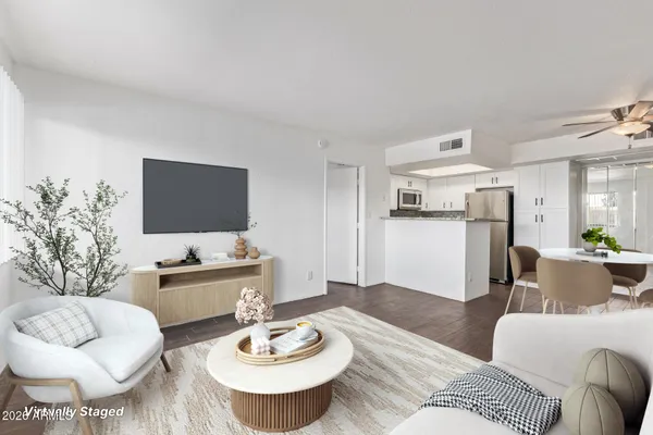 $175,000 | 3601 West Tierra Buena Lane, Unit 271, Phoenix, AZ 85053