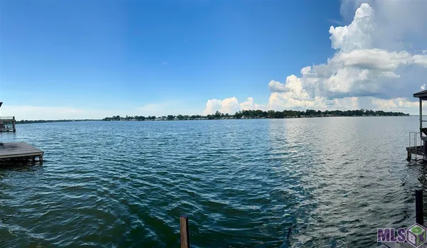 $299,900 | 8052 False River Drive, Oscar, LA 70762