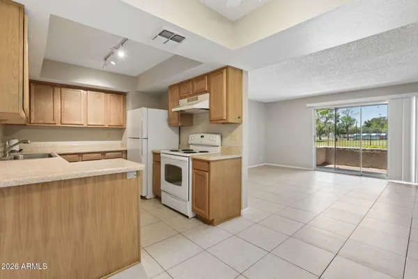 $1,395 | 4444 East Paradise Valley Parkway North, Unit 129, Phoenix, AZ 85032