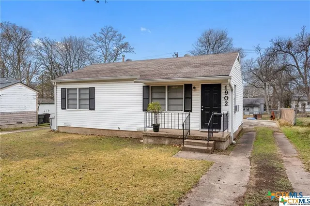 $1,250 | 1902 South 9th Street, Temple, TX 76504