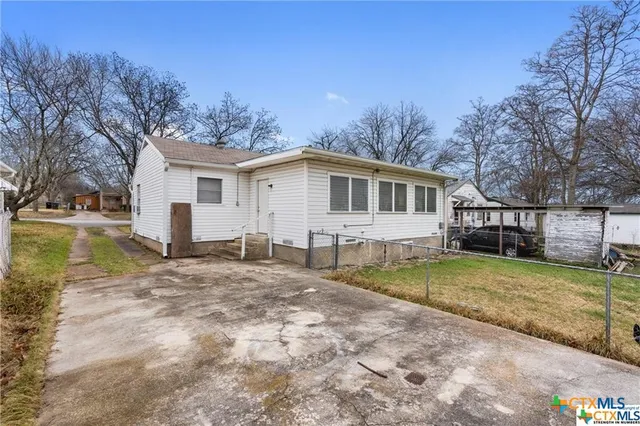 $1,250 | 1902 South 9th Street, Temple, TX 76504