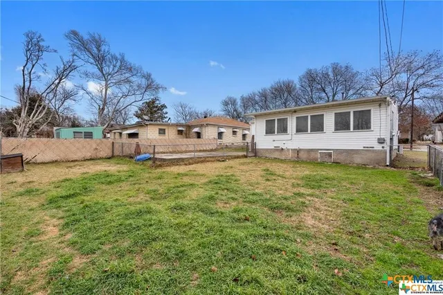 $1,250 | 1902 South 9th Street, Temple, TX 76504