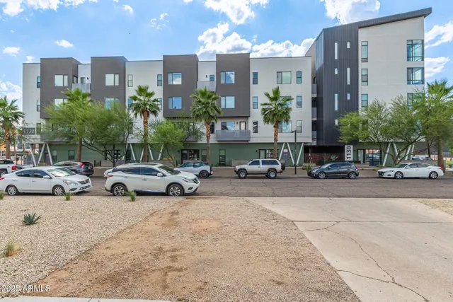 $298,000 | 1130 North 2nd Street, Unit 306, Phoenix, AZ 85004