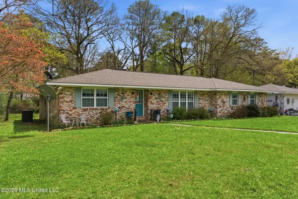 $269,000 | 1510 Hickory Bend, Columbia, MS 39429