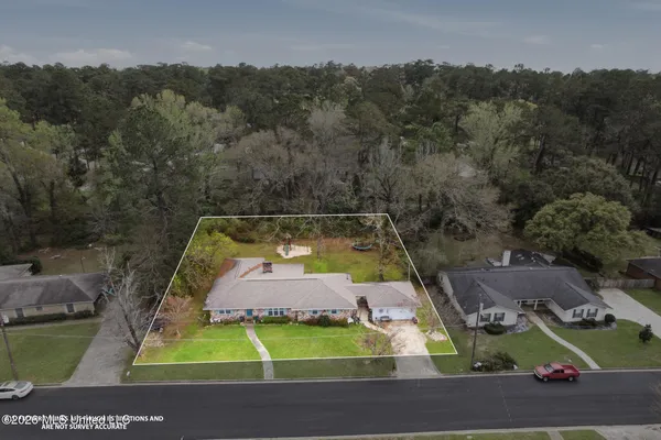 $269,000 | 1510 Hickory Bend, Columbia, MS 39429