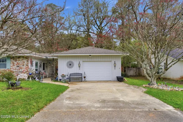 $269,000 | 1510 Hickory Bend, Columbia, MS 39429