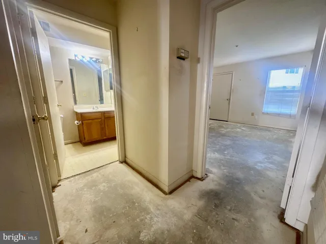 $220,000 | 10 Sandstone Court, Annapolis, MD 21403