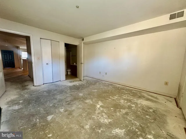 $220,000 | 10 Sandstone Court, Annapolis, MD 21403