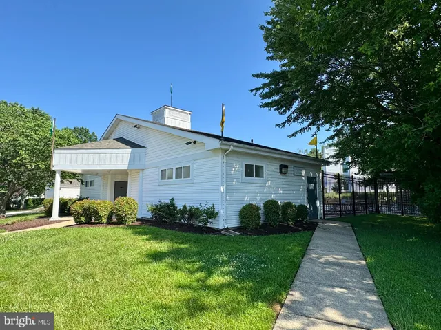 $220,000 | 10 Sandstone Court, Annapolis, MD 21403