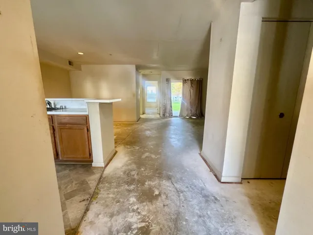 $220,000 | 10 Sandstone Court, Annapolis, MD 21403