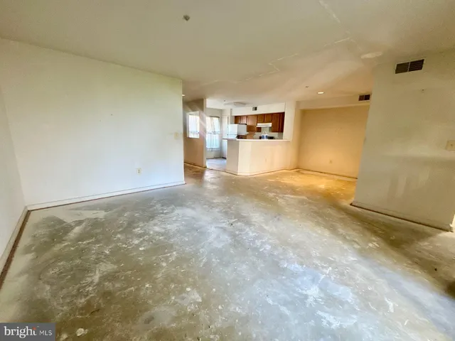 $220,000 | 10 Sandstone Court, Annapolis, MD 21403