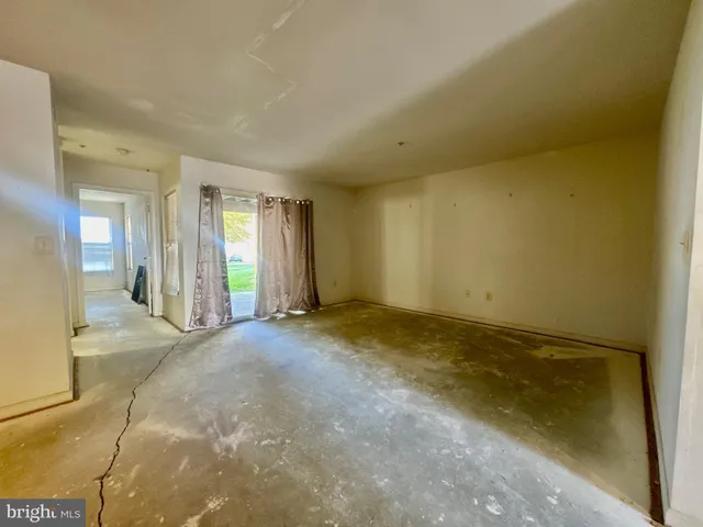 $220,000 | 10 Sandstone Court, Annapolis, MD 21403