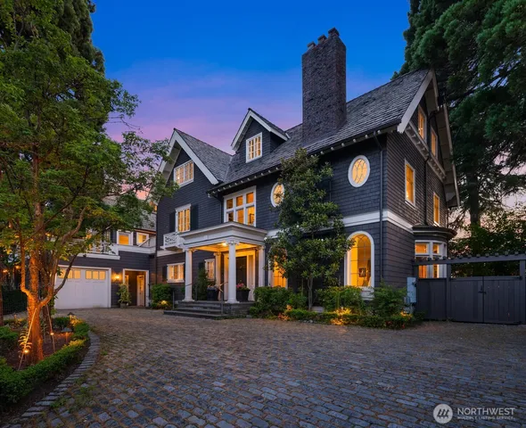 $5,295,000 | 1617 Federal Avenue East, Seattle, WA 98102