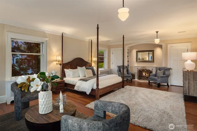 $5,295,000 | 1617 Federal Avenue East, Seattle, WA 98102