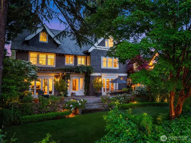 $5,295,000 | 1617 Federal Avenue East, Seattle, WA 98102