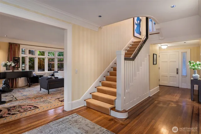 $5,295,000 | 1617 Federal Avenue East, Seattle, WA 98102