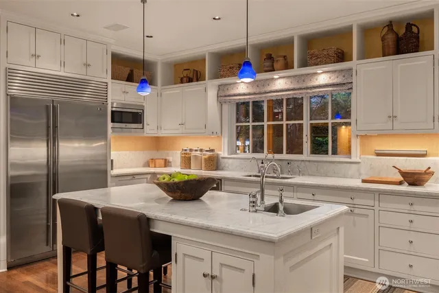 $5,295,000 | 1617 Federal Avenue East, Seattle, WA 98102