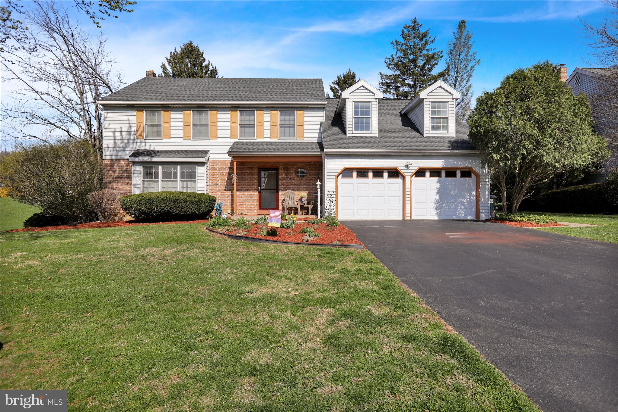 1007 Pepper Ridge Drive Reading, PA 19606 - Photo 3 of 31 360_8567