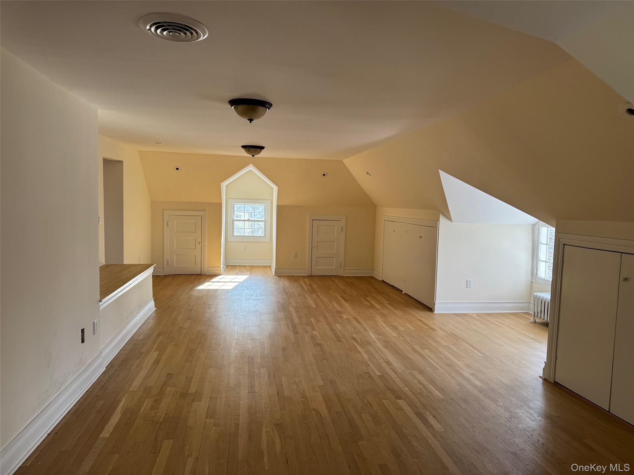 19 Lanark Road Yonkers, NY 10705 - Photo 33 of 39