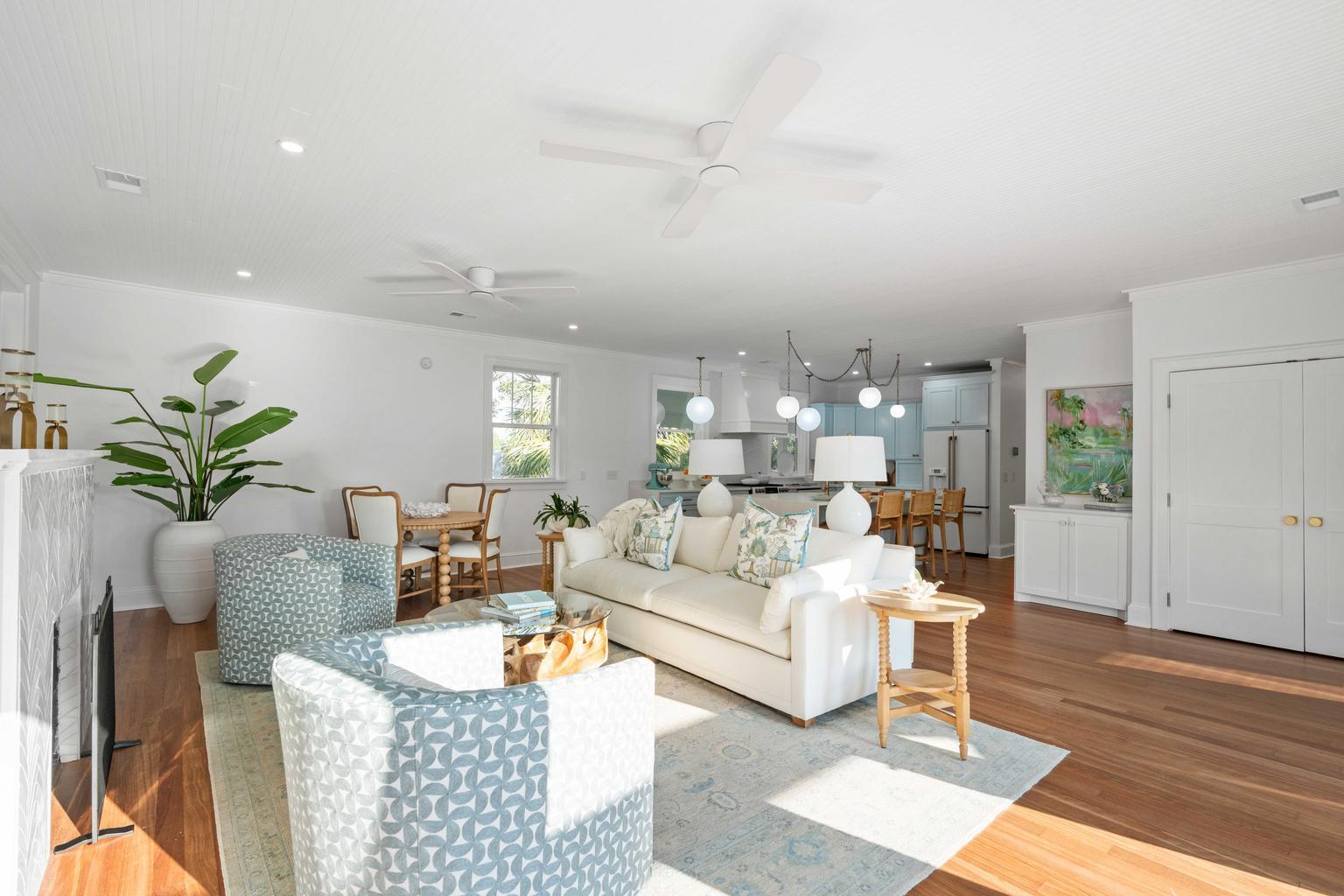 2218 Myrtle Avenue Sullivans Island, SC 29482 - Photo 4 of 29 27