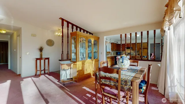 $379,900 | 822 Southeast 12th Street, College Place, WA 99324