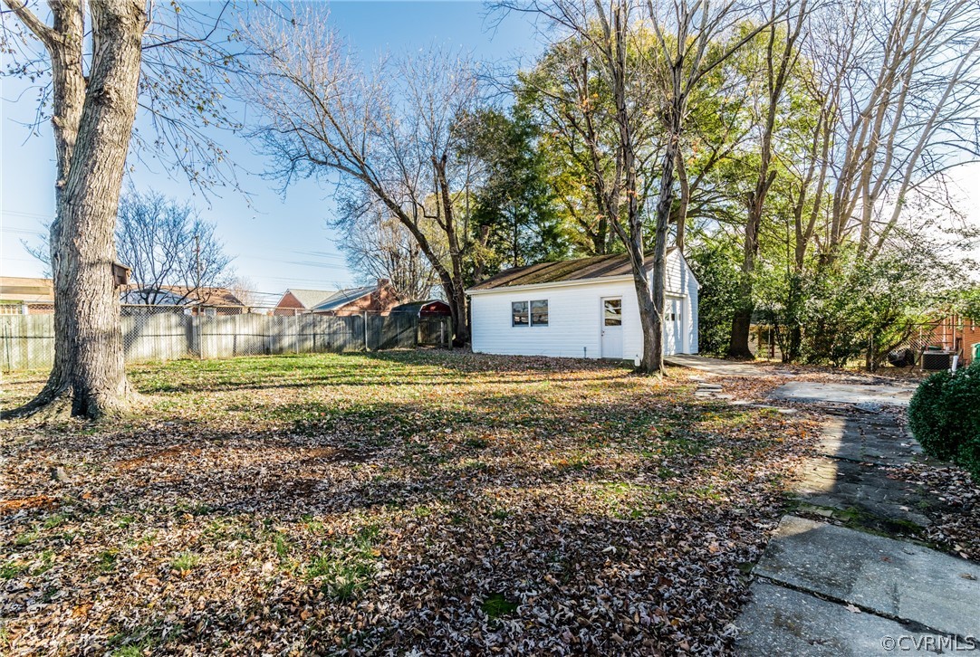 608 Fairlie Road Colonial Heights, VA 23834 - Photo 15 of 50 Gallery Image 15