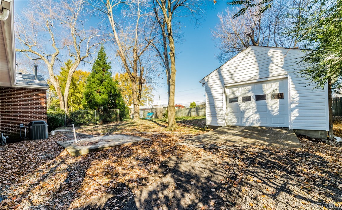 608 Fairlie Road Colonial Heights, VA 23834 - Photo 9 of 50 Gallery Image 9