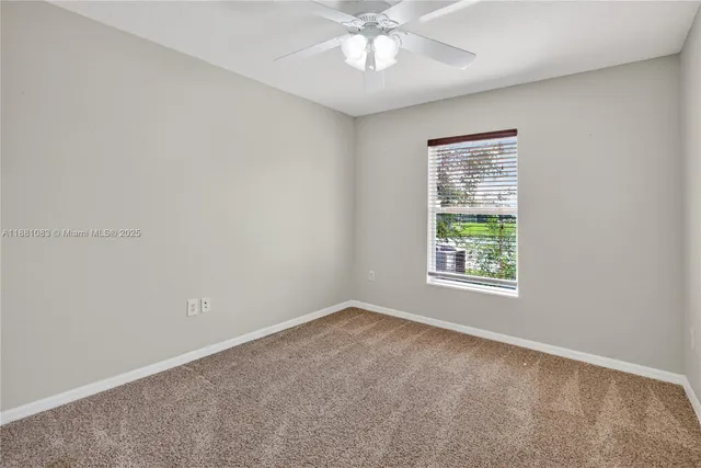 $374,900 | 6721 Sparkling Way, Wesley Chapel, FL 33545