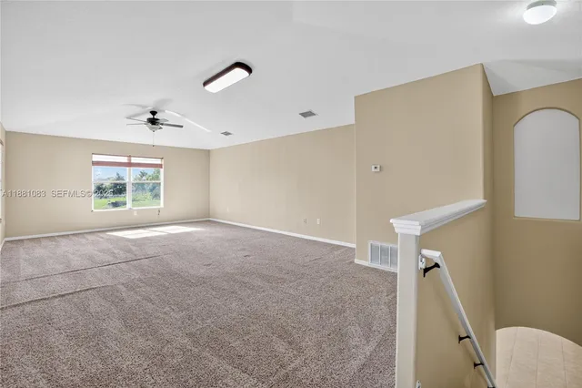 $374,900 | 6721 Sparkling Way, Wesley Chapel, FL 33545