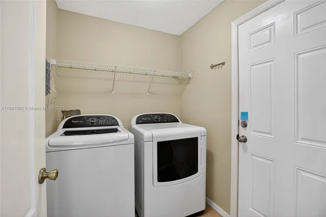 $374,900 | 6721 Sparkling Way, Wesley Chapel, FL 33545