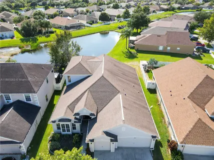 $374,900 | 6721 Sparkling Way, Wesley Chapel, FL 33545