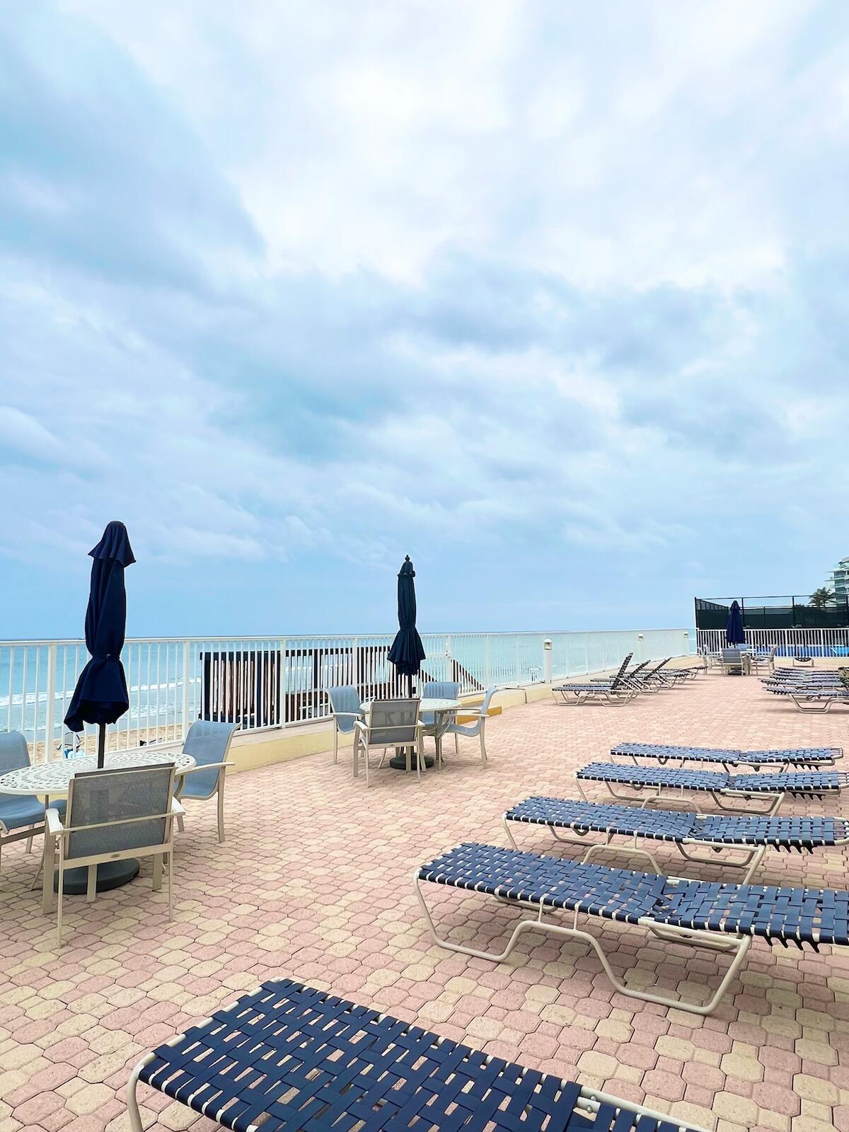 3540 South Ocean Boulevard, Unit 910 South Palm Beach, FL 33480 - Photo 11 of 15 IMG_6104