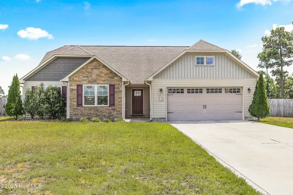 $1,850 | 120 Prospect Drive, Richlands, NC 28574