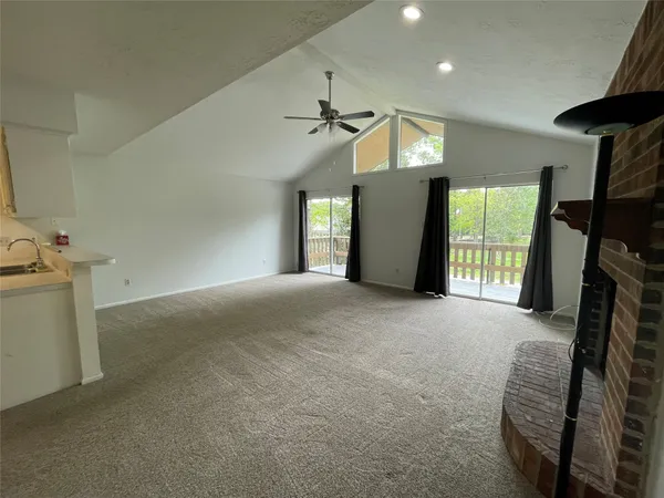 $1,570 | 2 A Thunderbird Drive, Panorama Village, TX 77304
