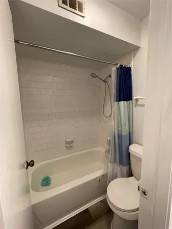 $1,570 | 2 A Thunderbird Drive, Panorama Village, TX 77304