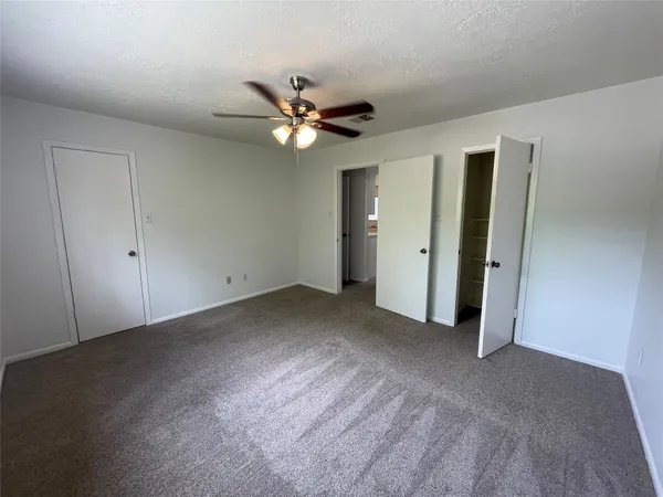 $1,570 | 2 A Thunderbird Drive, Panorama Village, TX 77304