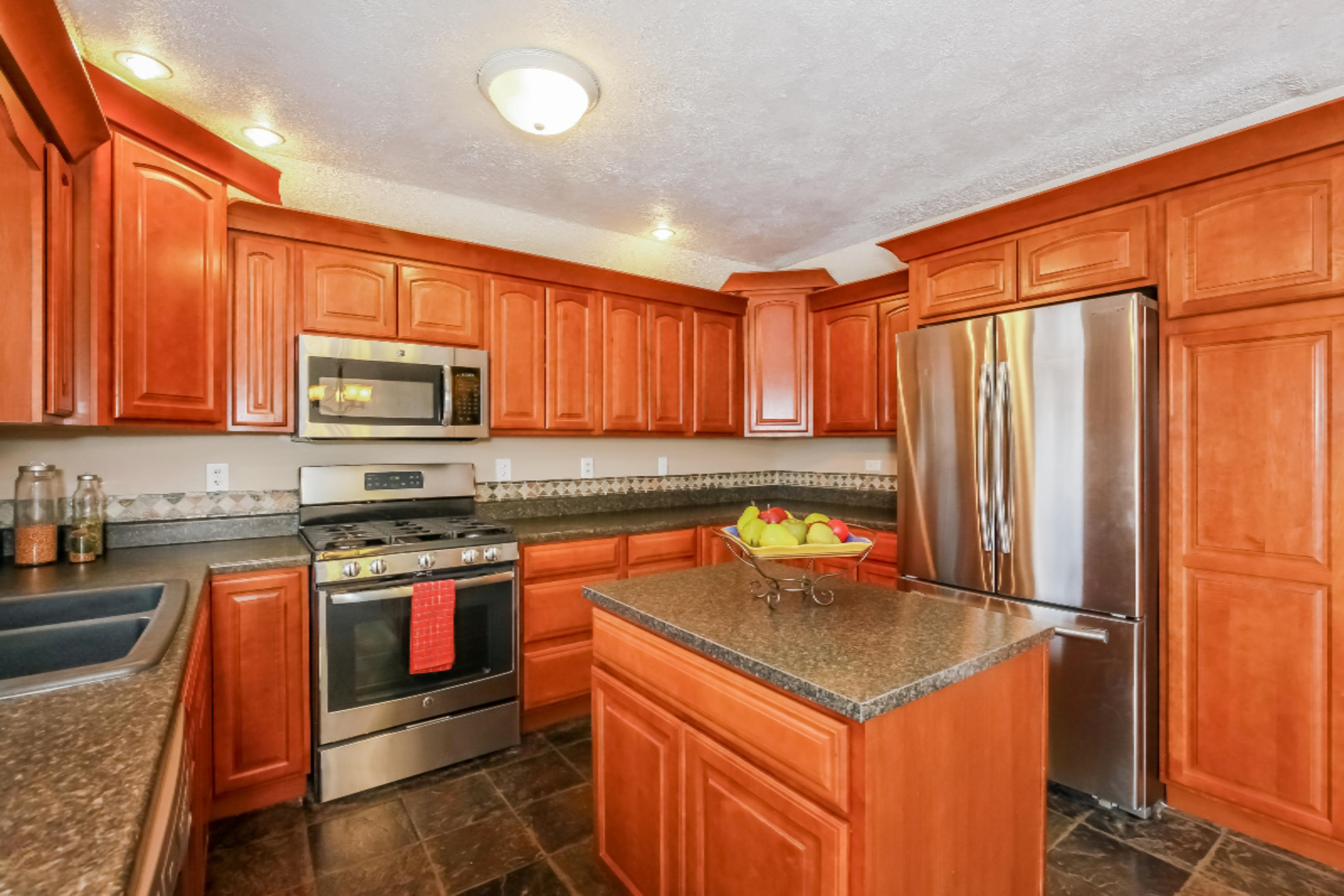 9606 Peck Road Greenville, MI 48838 - Photo 8 of 28 008-Kitchen-2370392-large