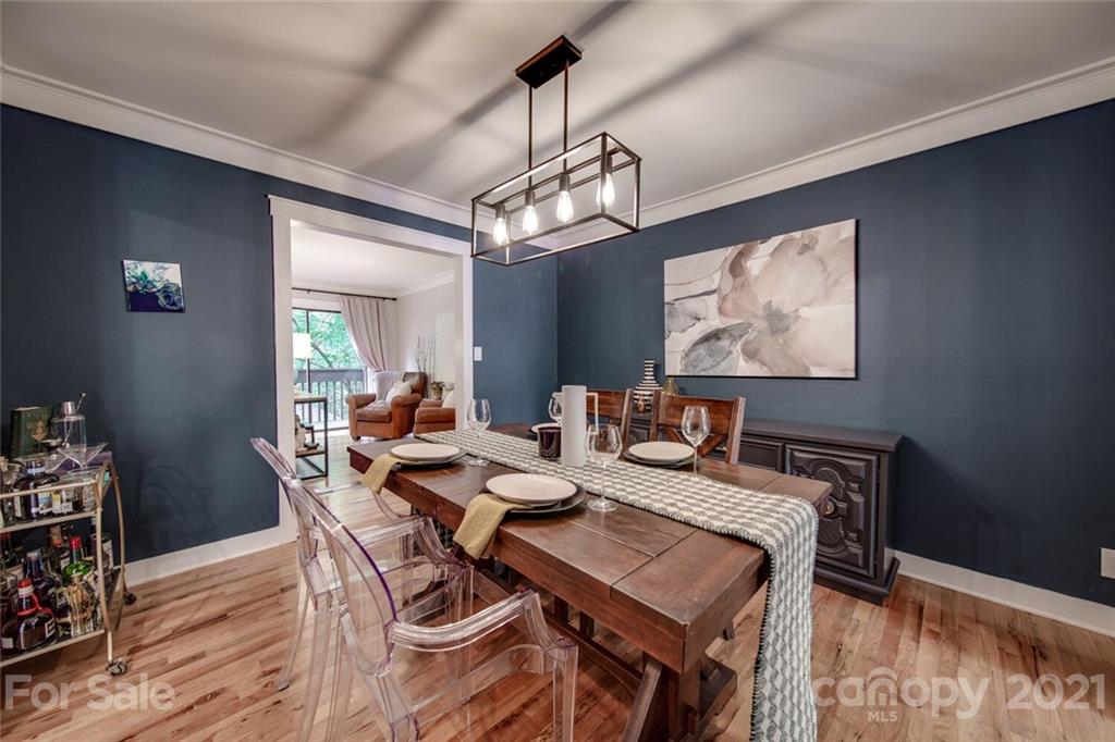 5807 Sharon Road, Unit J Charlotte, NC 28210 - Photo 10 of 47 Gallery Image 10