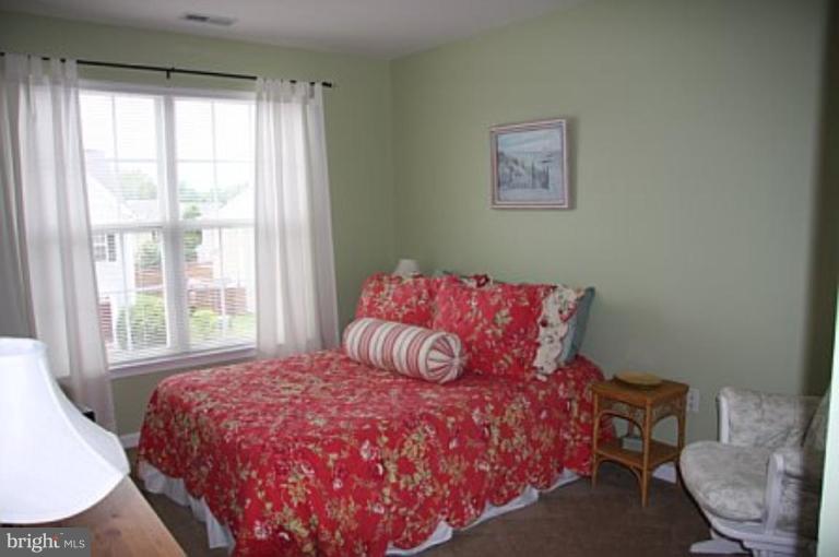 700 Howards Loop, Unit 27 Annapolis, MD 21401 - Photo 14 of 15 Bedroom #2