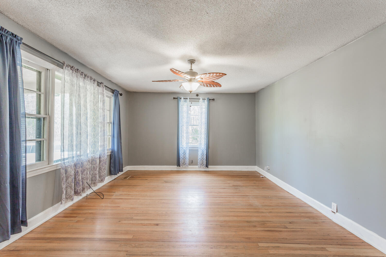 124 Roach Hollow Road Ringgold, GA 30736 - Photo 5 of 52 124 Roach Hollow HD-19
