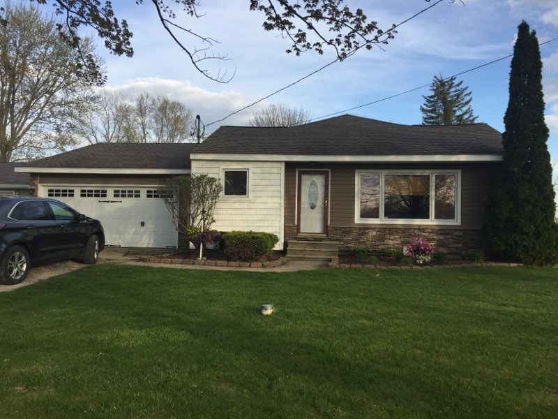 13491 South Horrell Road Fenton, MI 48430 - Photo 21 of 25 50007086-20.JPG