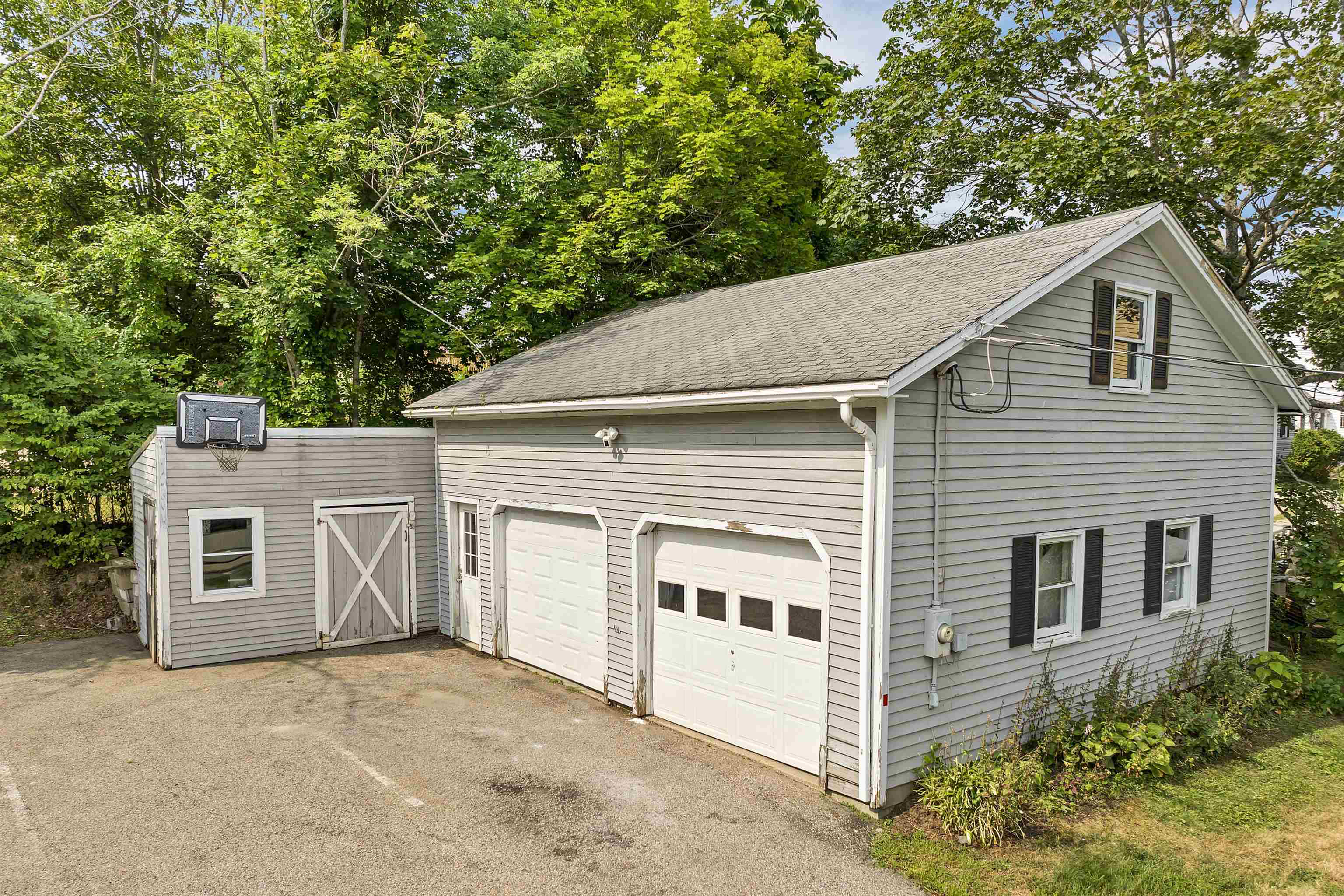 61 Lehner Street Wolfeboro, NH 03894 - Photo 12 of 58