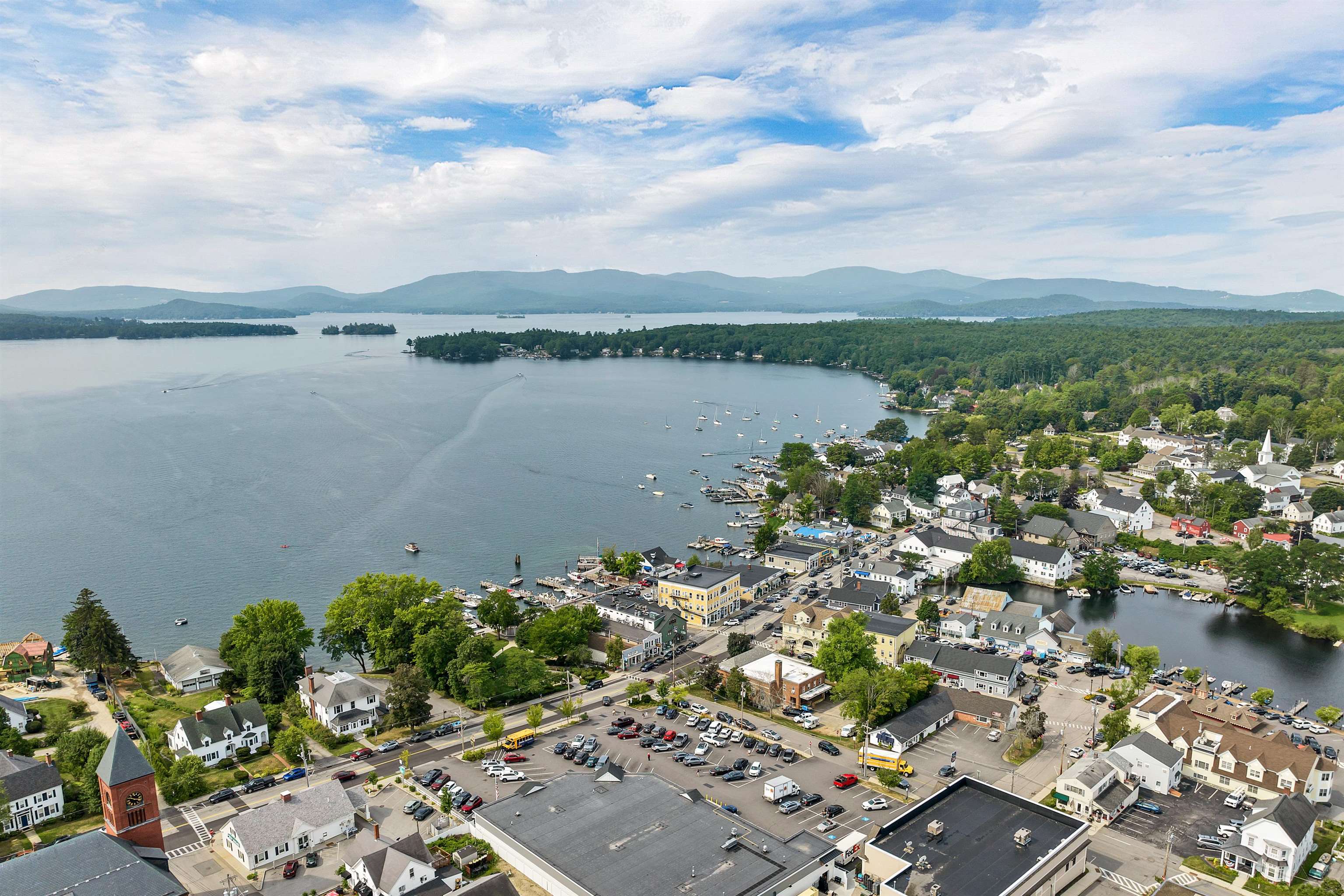 61 Lehner Street Wolfeboro, NH 03894 - Photo 15 of 58