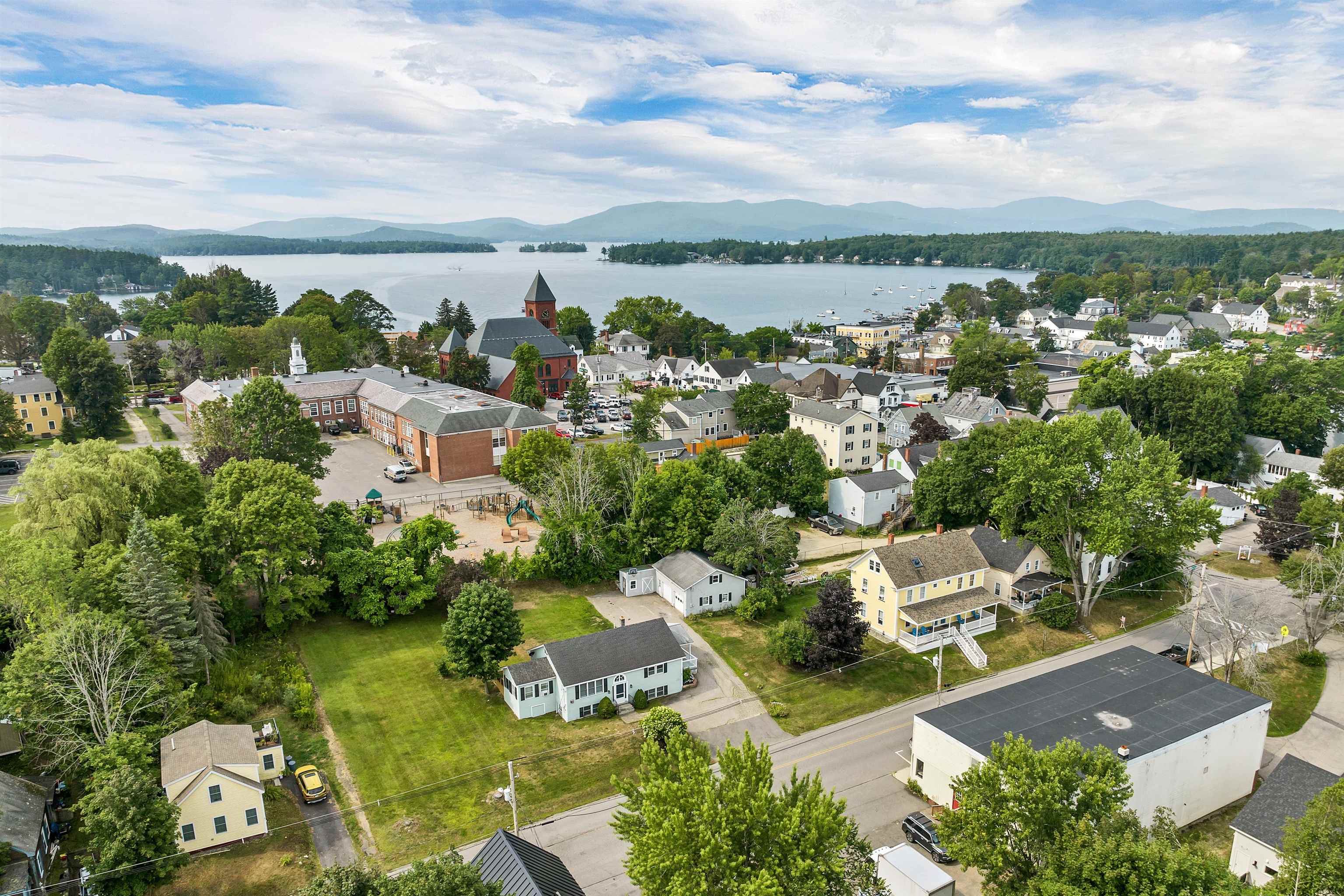 61 Lehner Street Wolfeboro, NH 03894 - Photo 2 of 58