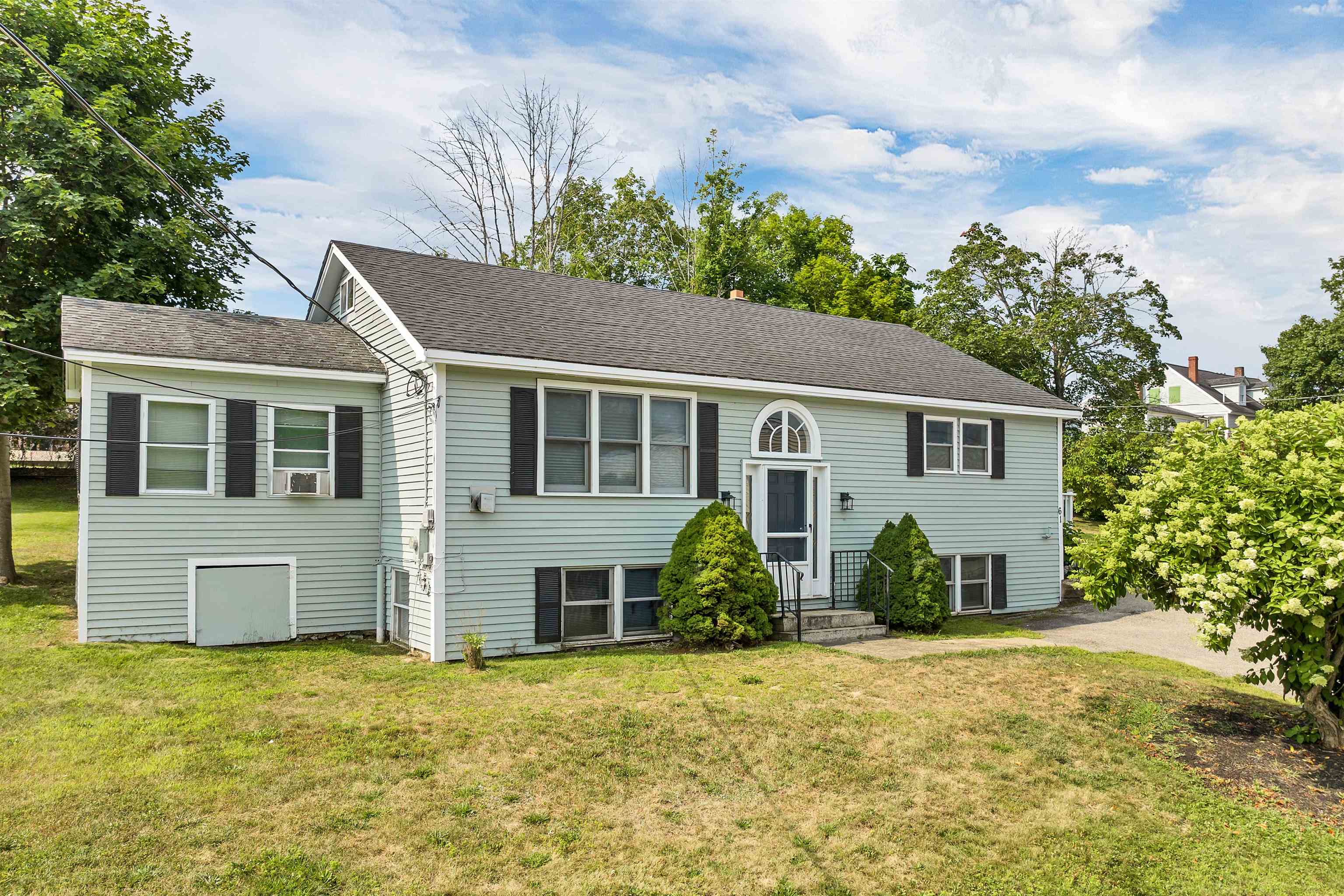 61 Lehner Street Wolfeboro, NH 03894 - Photo 3 of 58