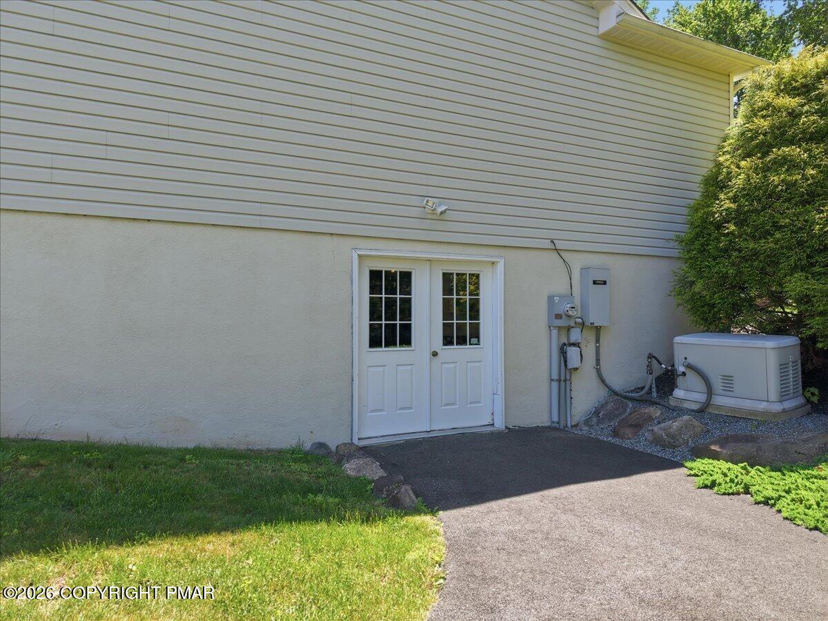 252 Chestnut Road Blakeslee, PA 18610 - Photo 40 of 44 40-089_dji_fly_20260616_111816_0927_1781